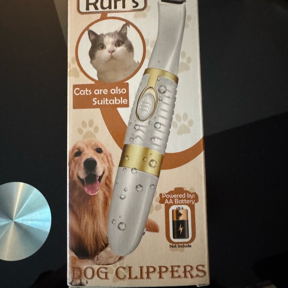 Ruff's Dog and Cat Clippers with Gold and Silver Accents